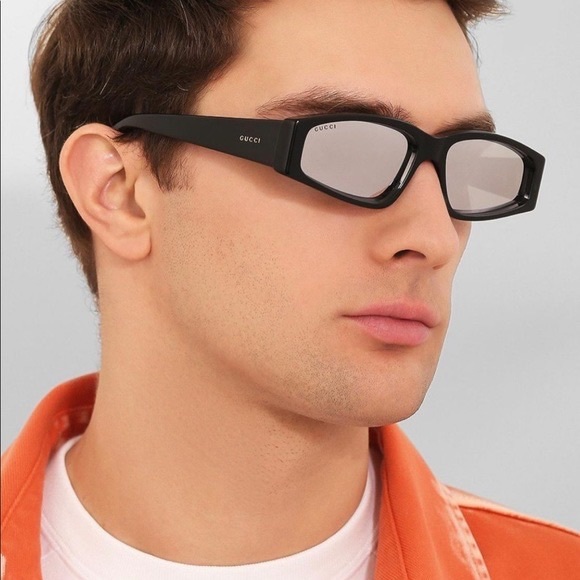 Gucci Silver Mirrored 58MM Sunglasses - Picture 3 of 7